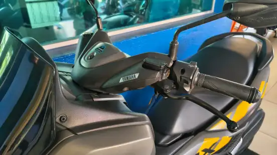 YAMAHA-NMAX CONNECTED 160 SE ABS YAMAHA-NMAX CONNECTED 160 SE ABS-2023
