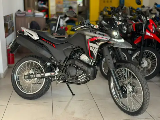 YAMAHA-XTZ 250 LANDER CONNECTED-2025