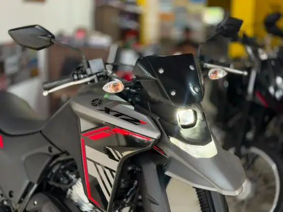 YAMAHA-XTZ 250 LANDER CONNECTED-2025