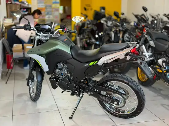 YAMAHA-XTZ 250 LANDER CONNECTED-2025