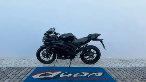 YAMAHA YZF R15 