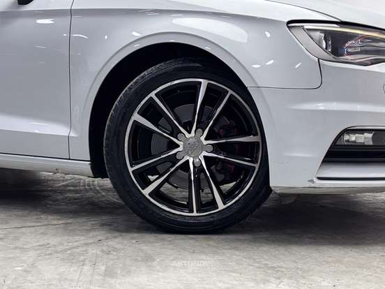 AUDI-A3-1.8 TFSI SEDAN AMBITION 16V 180CV GASOLINA 4P AUTOMÁTICO AUDI-A3-2014