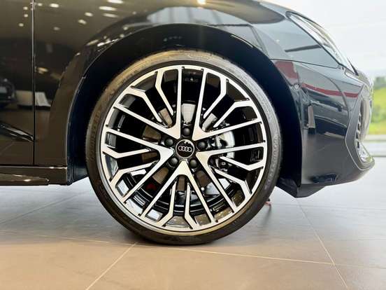 AUDI-A3-2.0 40 TFSI GASOLINA SPORTBACK PERFORMANCE BLACK S-TRONIC AUDI-A3-2025