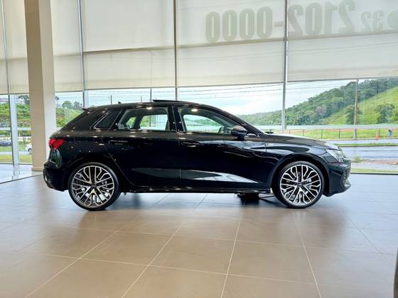 AUDI A3 2.0 40 TFSI GASOLINA SPORTBACK PERFORMANCE BLACK S-TRONIC