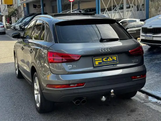 AUDI-Q3-2017