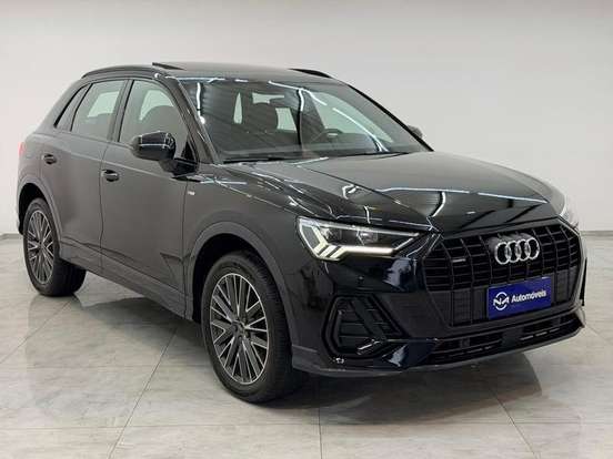 AUDI-Q3-2022
