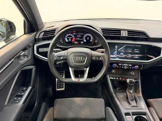 AUDI-Q3-2.0 40 TFSI GASOLINA PERFORMANCE BLACK QUATTRO TIPTRONIC AUDI-Q3-2022