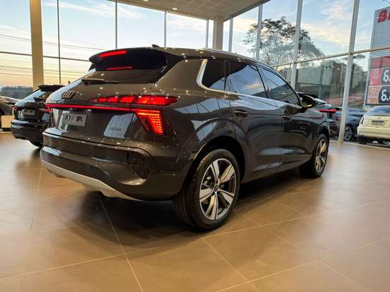 AUDI-Q3-2.0 TFSI GASOLINA LAUNCH EDITION QUATTRO S TRONIC AUDI-Q3-2026