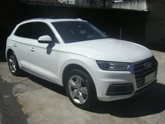 AUDI-Q5-2017