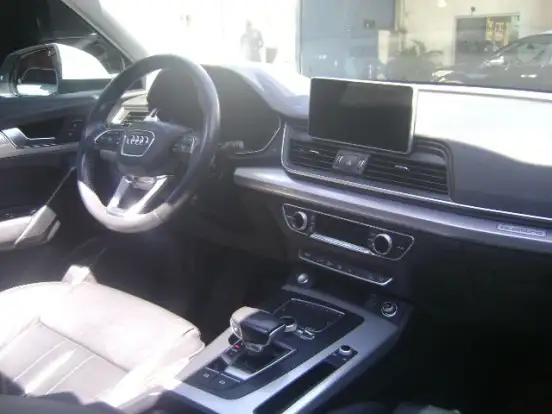 AUDI-Q5-2017