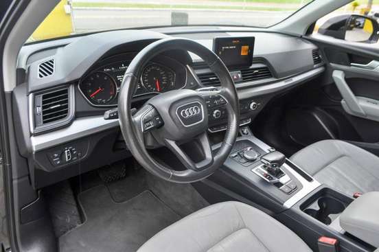 AUDI-Q5-2017