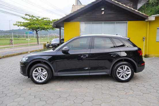 AUDI-Q5-2.0 TFSI GASOLINA ATTRACTION S TRONIC AUDI-Q5-2017