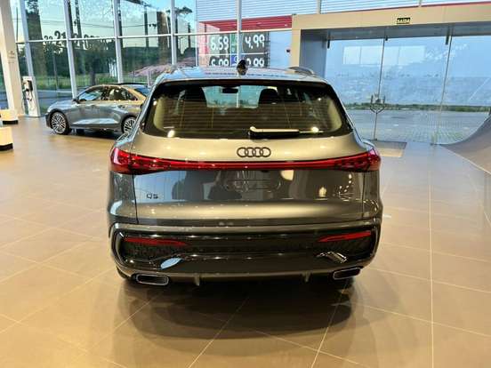 AUDI-Q5-2.0 TFSI GASOLINA S LINE QUATTRO S TRONIC AUDI-Q5-2026