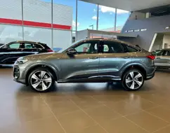AUDI Q5 2.0 TFSI GASOLINA SPORTBACK S LINE QUATTRO S TRONIC AUDI Q5 2.0 TFSI GASOLINA SPORTBACK S LINE QUATTRO S TRONIC