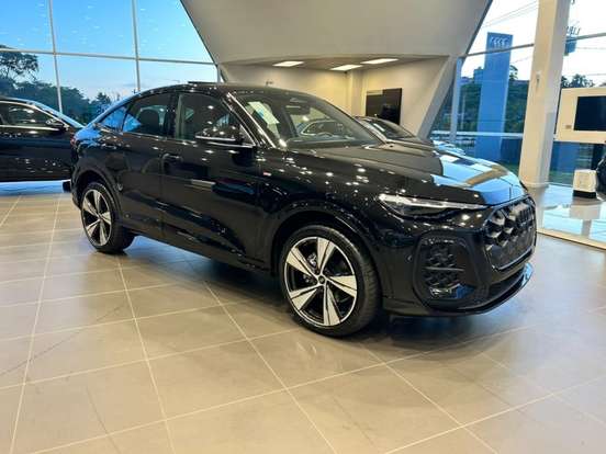 AUDI-Q5-2026