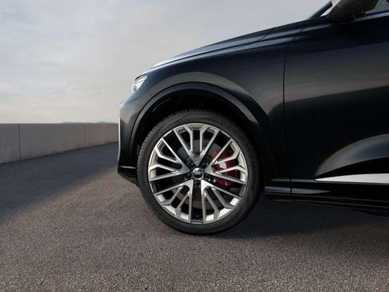 AUDI-SQ5-2026