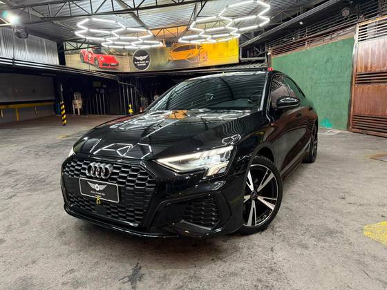 AUDI A3 2.0 40 TFSI MHEV SEDAN PERFORMANCE BLACK S-TRONIC