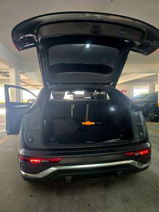 AUDI-Q5-2023