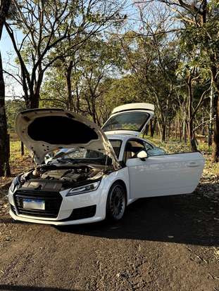 AUDI-TT-2015