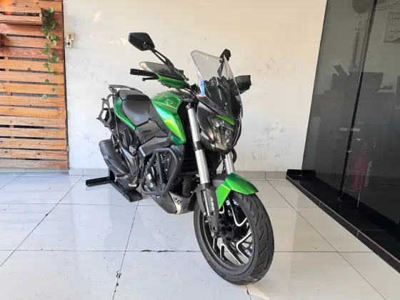 BAJAJ DOMINAR 400 BAJAJ DOMINAR 400
