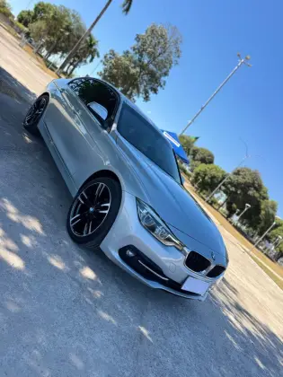 BMW 320i 2.0 SPORT 16V TURBO ACTIVE FLEX 4P AUTOMÁTICO BMW 320i 2.0 SPORT 16V TURBO ACTIVE FLEX 4P AUTOMÁTICO
