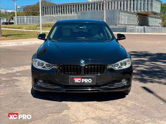 BMW-320i-2015