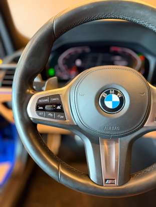 BMW-320i-2021