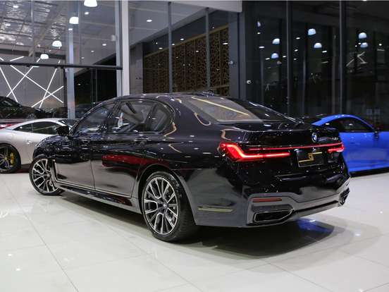 BMW-745Le-2021