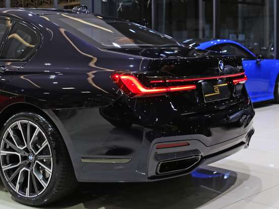 BMW-745Le-2021