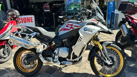 BMW F 850 GS ADVENTURE PREMIUM BMW F 850 GS ADVENTURE PREMIUM