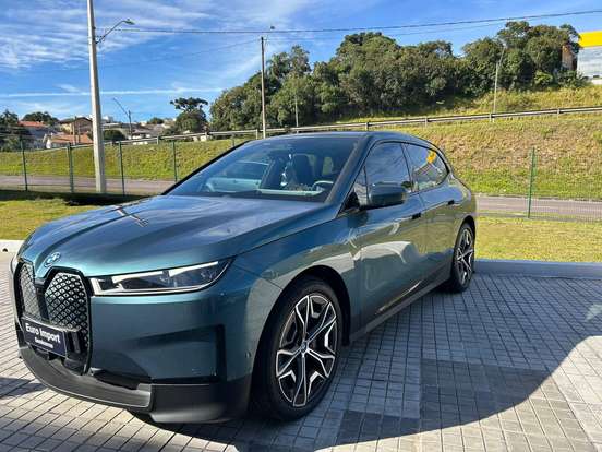 BMW-iX-2022