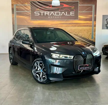 BMW iX ELÉTRICO XDRIVE40
