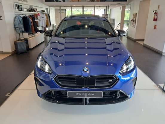 BMW-M 135i-2025