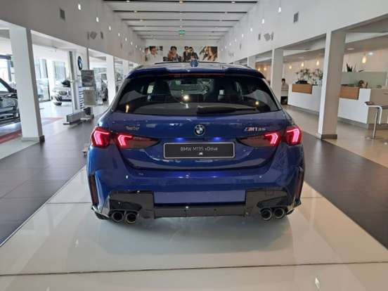 BMW-M 135i-2.0 16V TURBO GASOLINA XDRIVE STEPTRONIC BMW-M 135i-2025