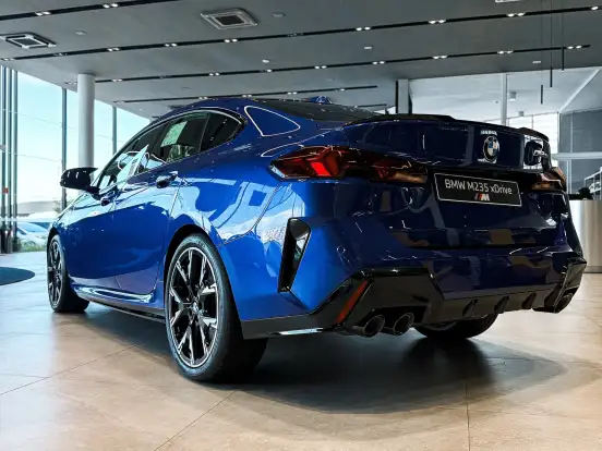 BMW-M 235i-2025