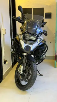 BMW R 1200 GS ADVENTURE BMW R 1200 GS ADVENTURE