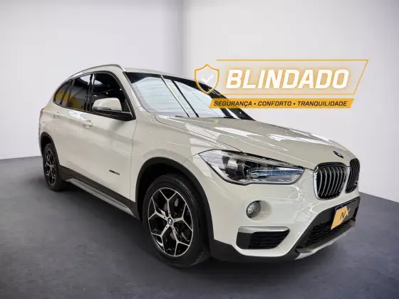 BMW X1 2.0 16V TURBO ACTIVEFLEX SDRIVE20I X-LINE 4P AUTOMÁTICO BMW X1 2.0 16V TURBO ACTIVEFLEX SDRIVE20I X-LINE 4P AUTOMÁTICO