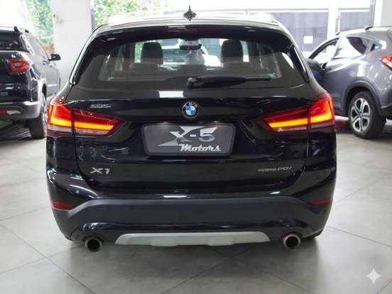 BMW-X1-2.0 16V TURBO ACTIVEFLEX SDRIVE20I X-LINE 4P AUTOMÁTICO BMW-X1-2022