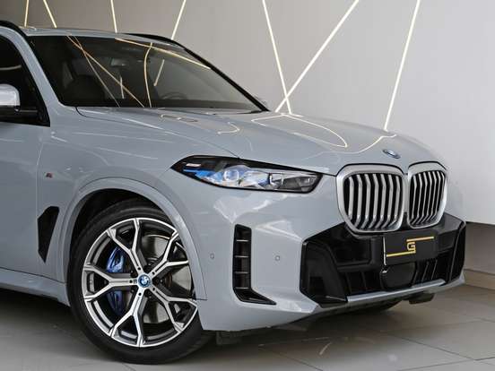 BMW-X5-2024