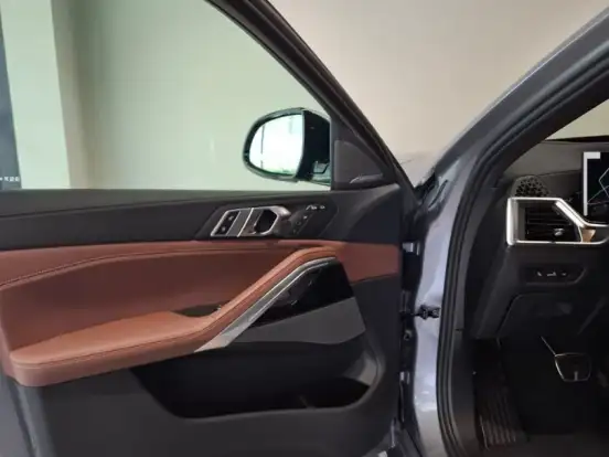 BMW-X6-3.0 TWINPOWER GASOLINA XDRIVE40I M SPORT AUTOMÁTICO BMW-X6-2025