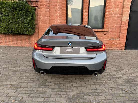 BMW-320i-2.0 16V TURBO FLEX M SPORT AUTOMÁTICO BMW-320i-2024