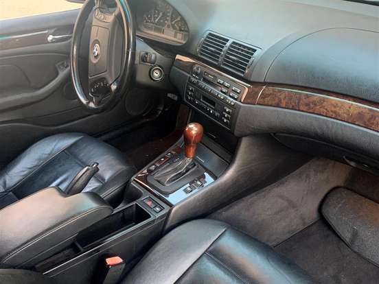 BMW-328i-2.8 EXCLUSIVE SEDAN 24V GASOLINA 4P AUTOMÁTICO BMW-328i-1998