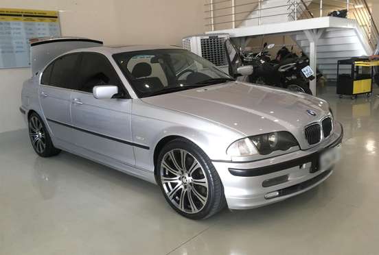 BMW-328i-1998