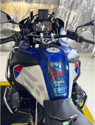 BMW-R 1250 GS ADVENTURE PREMIUM + EXCLUSIVE-2020