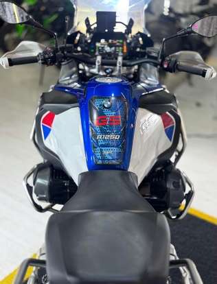BMW-R 1250 GS ADVENTURE PREMIUM + EXCLUSIVE-2020
