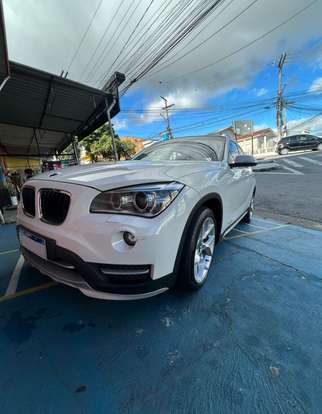 BMW-X1-2015