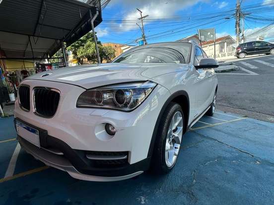 BMW-X1-2.0 16V TURBO ACTIVEFLEX SDRIVE20I X-LINE 4P AUTOMÁTICO BMW-X1-2015