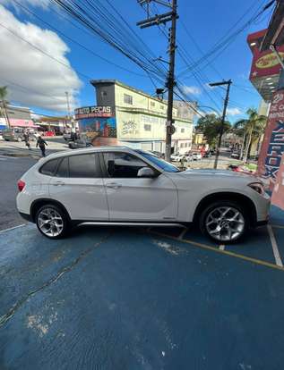 BMW-X1-2015