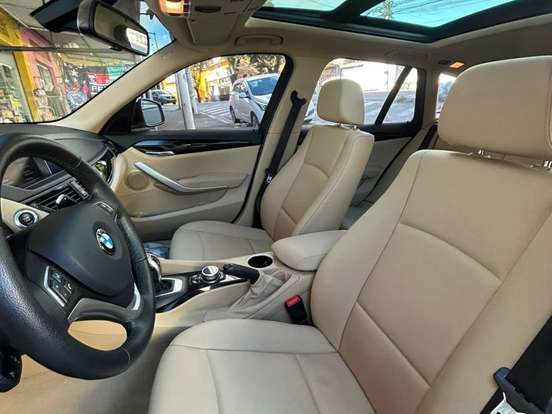 BMW-X1-2.0 16V TURBO ACTIVEFLEX SDRIVE20I X-LINE 4P AUTOMÁTICO BMW-X1-2015
