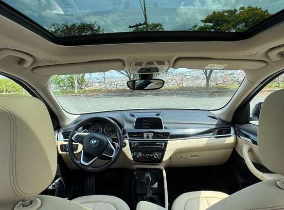 BMW-X1-2.0 16V TURBO ACTIVEFLEX SDRIVE20I 4P AUTOMÁTICO BMW-X1-2017